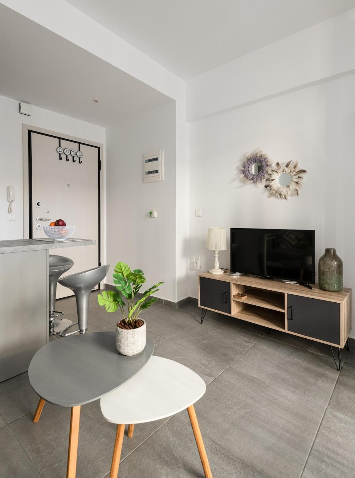 Innovative Cosy Intimate In Ladadika Apartment Thessaloniki